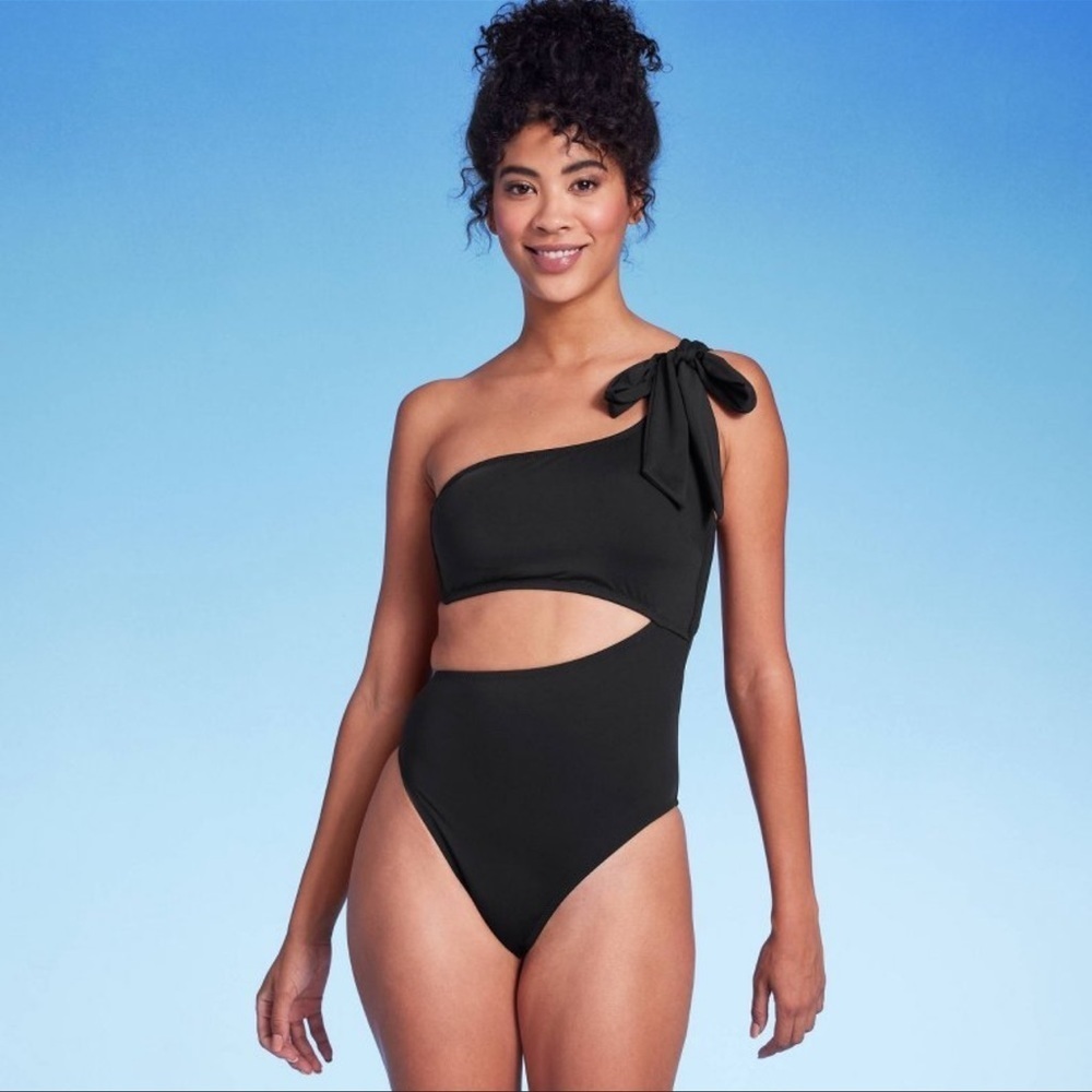 Shade and shore one piece